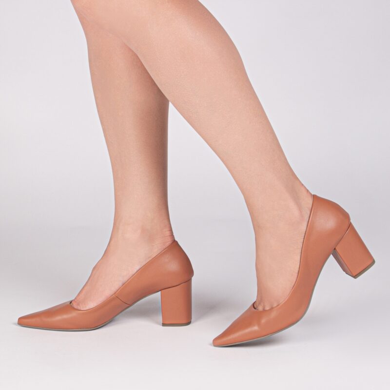 scarpin feminino caramelo feminino elegante comprar | VitriNerm