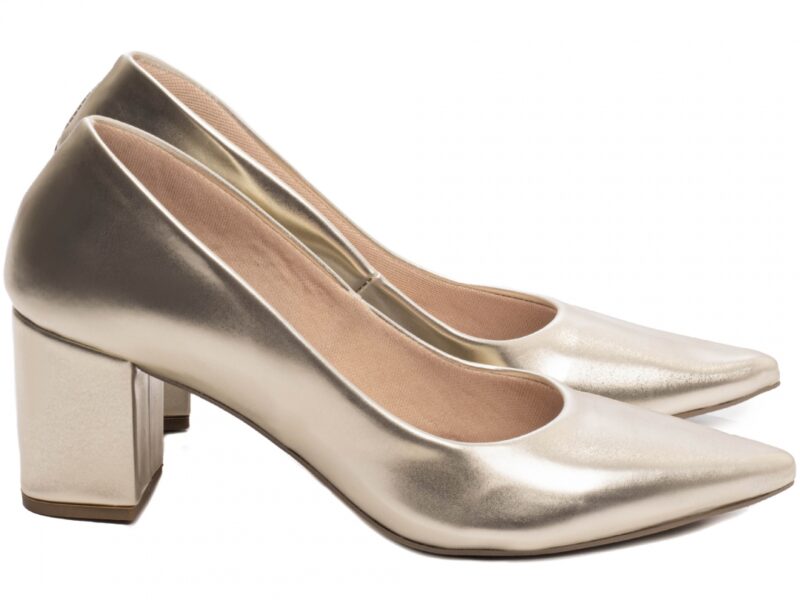 scarpin feminino dourado solado antiderrapante | VitriNerm