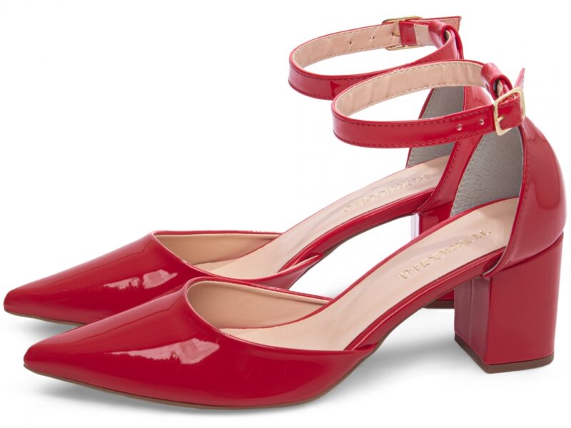 detalhe scarpin feminino dourada feminino | VitriNerm