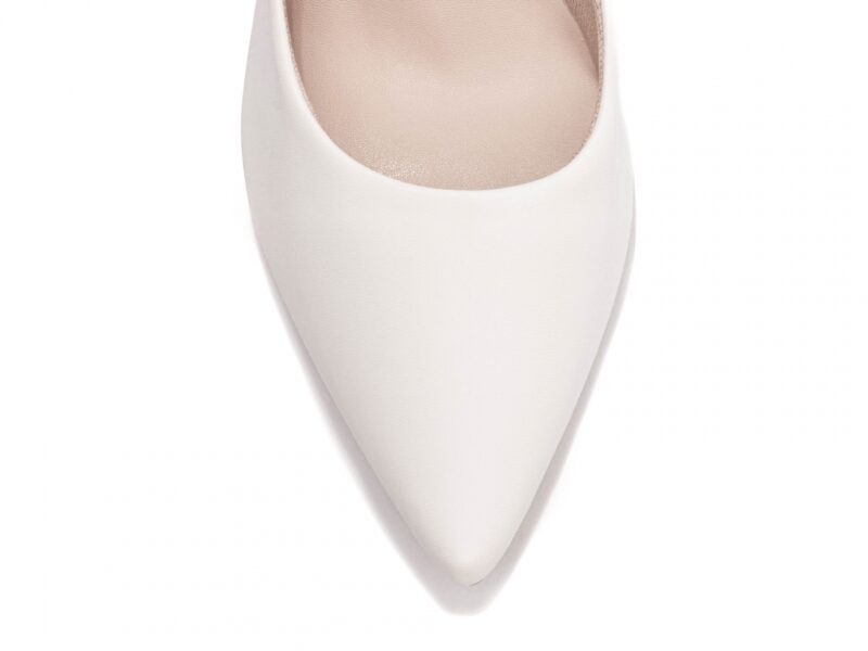 detalhe bico scarpin feminino off white feminino | VitriNerm