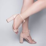 sandália feminina feminino elegante comprar | VitriNerm