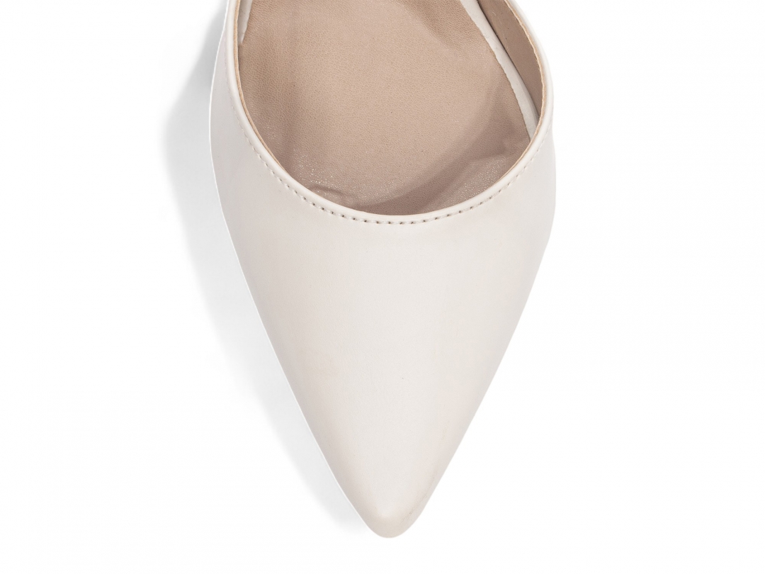 detalhe bico scarpin feminino | VitriNerm
