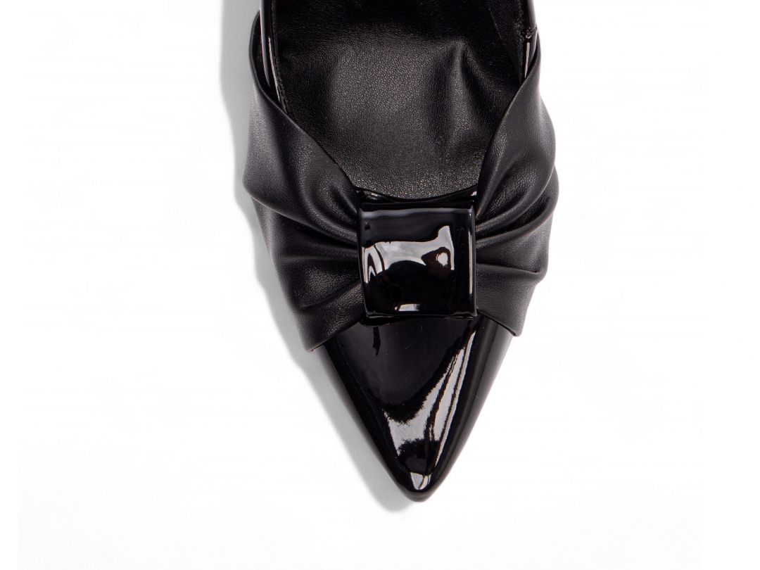 detalhe bico scarpin feminino | VitriNerm