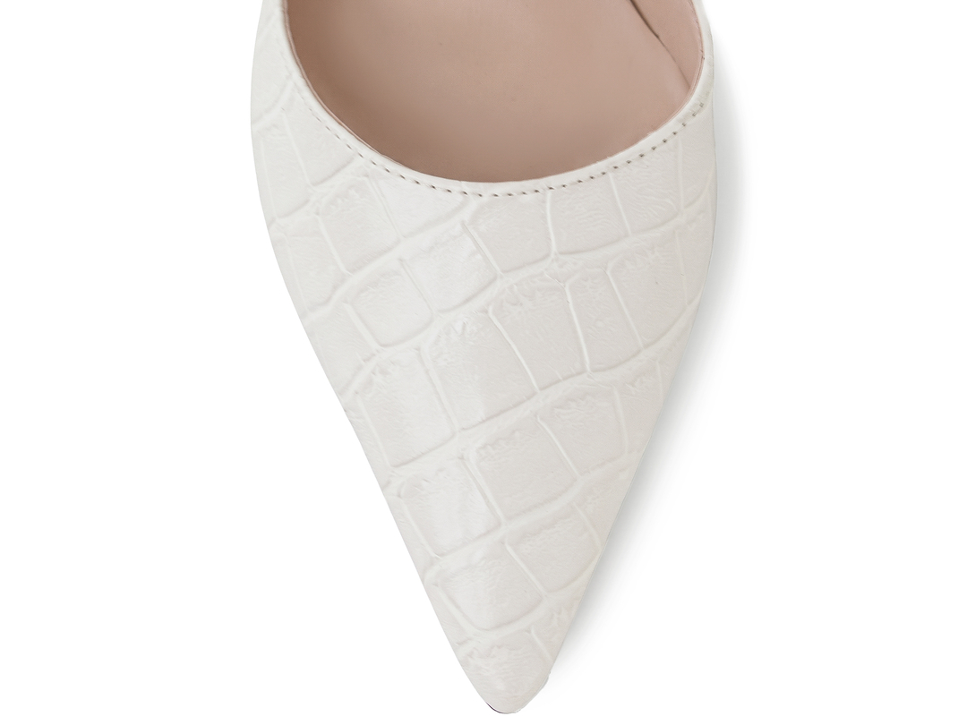 detalhe bico scarpin feminino | VitriNerm